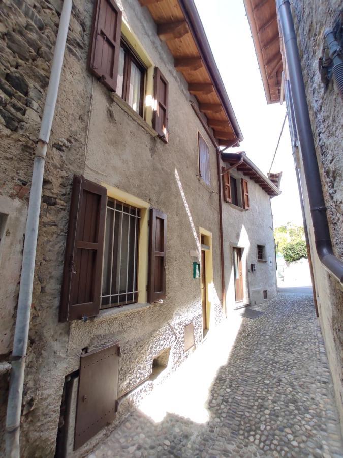 La Casa A Chiocciola Between Lake And Mountains Lierna Exterior photo